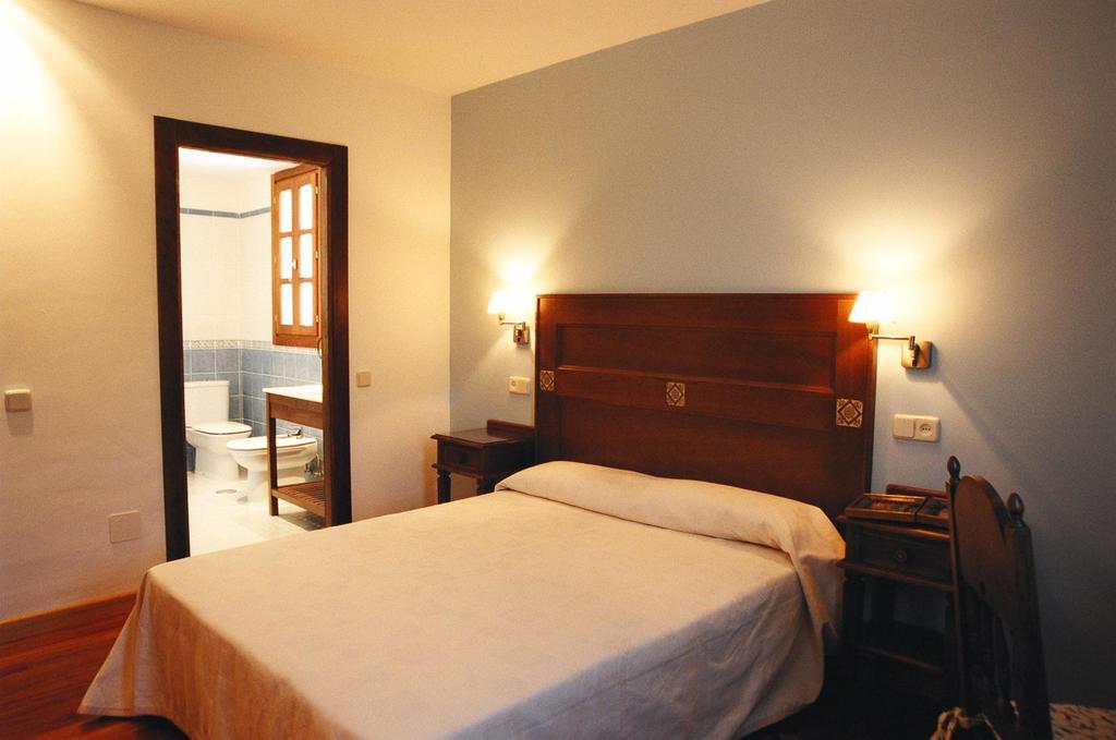 Casa De Aldea La Pumariega Hotel Caces Luaran gambar